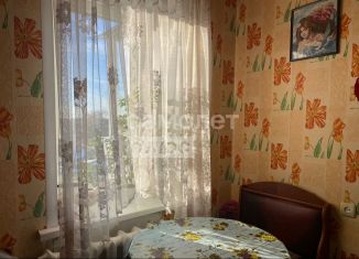 Продается 1-ком. квартира, 33.5 м2, Малоярославец, улица Григория Соколова, 42