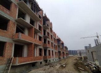 Продам 1-комнатную квартиру, 32 м2, Нальчик, улица Тарчокова, 127Б, район Горная