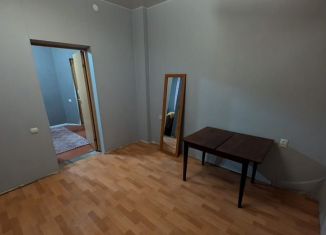 Продам 2-ком. квартиру, 37 м2, Черняховск, Советская улица, 9А