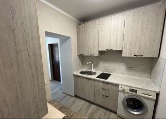 Продается 2-ком. квартира, 33 м2, поселок Морской, Школьная улица, 13