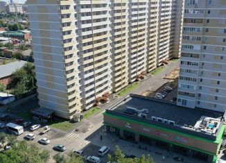 Продаю двухкомнатную квартиру, 65 м2, Краснодар, Кореновская улица, 2к4, микрорайон 2-я Площадка