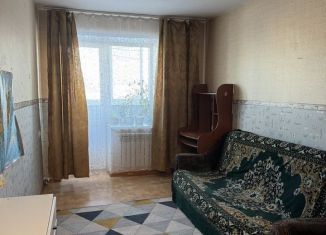 Продам 2-ком. квартиру, 47.6 м2, Амурская область, Дальняя улица, 18