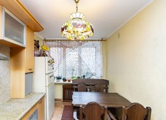 Продажа 3-ком. квартиры, 88.5 м2, Тюмень, Профсоюзная улица, 68, Центральный округ