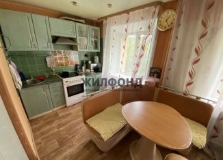 Двухкомнатная квартира на продажу, 45 м2, Петропавловск-Камчатский, улица Космонавтов, 55