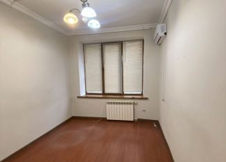 Сдается в аренду офис, 10 м2, Махачкала, улица Дахадаева, 44, Советский внутригородской район