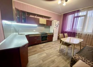 Продам 1-комнатную квартиру, 46.2 м2, Оренбург, Транспортная улица, 18/3