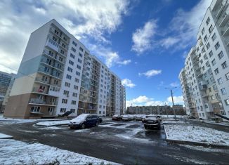 Продам квартиру студию, 33 м2, Ярославль, Брагинская улица, 18к2