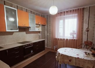 Продаю 2-ком. квартиру, 90 м2, Ростов-на-Дону, улица 339-й Стрелковой Дивизии, 25/1