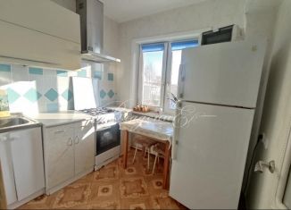 Продается трехкомнатная квартира, 55.5 м2, Иркутская область, 6-й микрорайон, 11