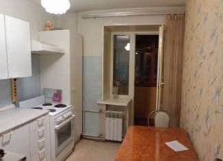 2-комнатная квартира в аренду, 50 м2, Тюмень, улица Белинского, 1