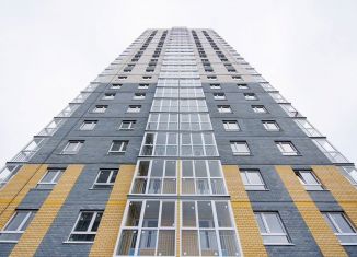 Продается трехкомнатная квартира, 74.3 м2, Тюмень, ЖК Горизонт, улица Мельникайте, 2к17