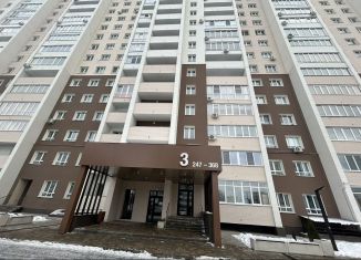 Продам 3-ком. квартиру, 64 м2, Брянская область, улица имени А.Ф. Войстроченко, 5