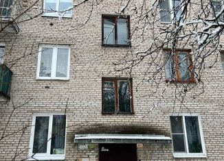 Продажа 2-ком. квартиры, 45 м2, Сланцы, Спортивная улица, 19