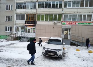 Сдам торговую площадь, 50 м2, Ижевск, Клубная улица, 52, жилой район Строитель