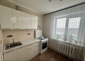 Продам 2-комнатную квартиру, 54 м2, Чебоксары, улица Мичмана Павлова, 58