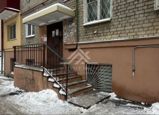 Продам 2-ком. квартиру, 43 м2, Татарстан, улица Павлюхина, 112