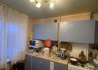 Продажа 3-комнатной квартиры, 61 м2, Тверь, улица Горького, 8