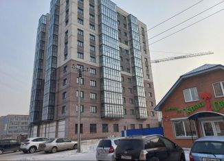 Продается 2-ком. квартира, 55 м2, Абакан, улица Ивана Ярыгина, 33/1