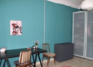 Трехкомнатная квартира на продажу, 79.3 м2, Ишимбай, проспект Ленина, 25