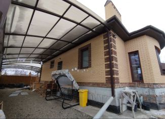 Дом на продажу, 200 м2, село Чалтырь, улица 1-й Тупик, 1Б