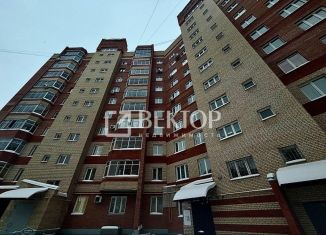 Продаю 1-ком. квартиру, 43 м2, Ярославль, улица Слепнёва, 37