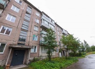 Сдача в аренду 2-ком. квартиры, 48 м2, Карелия, улица Мира, 5