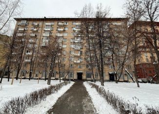 Продам квартиру студию, 17.2 м2, Москва, Космодамианская набережная, 4/22А, метро Новокузнецкая