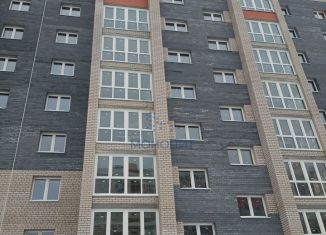 Продажа 2-комнатной квартиры, 56.9 м2, Киров, Ленинский район, Социалистическая улица, 15