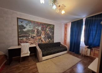 2-ком. квартира в аренду, 61 м2, Курская область, улица Домостроителей, 1