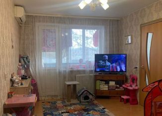 Продам 3-комнатную квартиру, 53 м2, Ростов-на-Дону, бульвар Комарова, 8