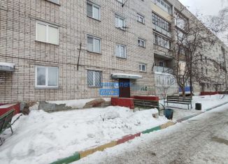 Продажа 3-комнатной квартиры, 60 м2, Бийск, улица Николая Гоголя, 210