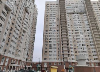 Сдаю 2-ком. квартиру, 65 м2, Московская область, улица Чехова, 1к2