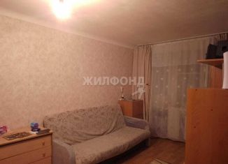 Продам 1-ком. квартиру, 29 м2, Новосибирск, улица Титова, 19, Ленинский район