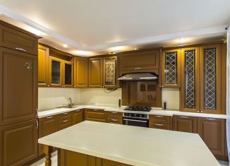 Сдача в аренду таунхауса, 252 м2, Екатеринбург, Яхонтовая улица, 6