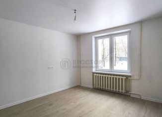 Продается 2-ком. квартира, 38 м2, Москва, Снежная улица, 14к2