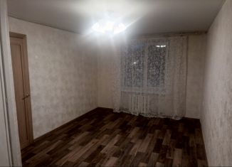 Продажа 1-комнатной квартиры, 29 м2, Гатчина, улица Карла Маркса, 22