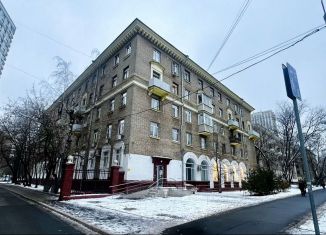 Продажа 3-комнатной квартиры, 67.6 м2, Москва, улица Маршала Бирюзова, 35к1, метро Октябрьское поле