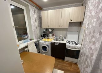 2-ком. квартира в аренду, 46 м2, Тюмень, Ямская улица, 100