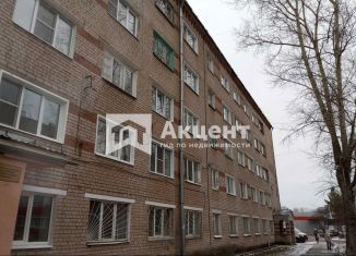 Сдаю в аренду комнату, 15 м2, Иваново, проспект Строителей, 92