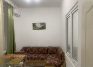 Продам 2-комнатную квартиру, 30.3 м2, посёлок городского типа Партенит, Санаторная улица, 1