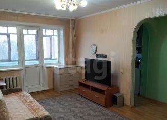 Продается трехкомнатная квартира, 58 м2, Курганская область, улица Карла Маркса, 127