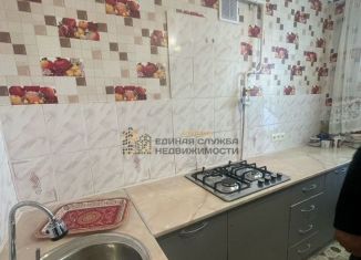 Аренда трехкомнатной квартиры, 65 м2, Уфа, улица Ахметова, 316