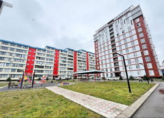 Продажа 2-ком. квартиры, 64 м2, Нальчик, Балкарская улица, 97к2, район Затишье