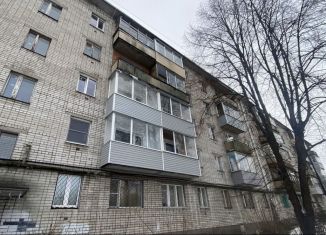 Продажа 1-комнатной квартиры, 29.8 м2, Петрозаводск, улица Луначарского, 43