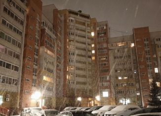 Продается трехкомнатная квартира, 93 м2, Тюменская область, улица Василия Гольцова, 10