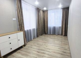 Продам 2-комнатную квартиру, 42.5 м2, Киров, улица Гайдара, 6