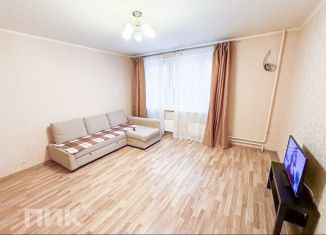 Аренда 2-комнатной квартиры, 58 м2, Москва, улица Бианки, 3