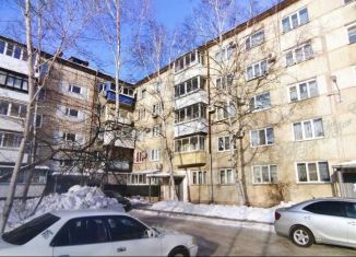 Продается трехкомнатная квартира, 52 м2, Биробиджан, Широкая улица, 8