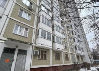 Сдам в аренду 2-ком. квартиру, 58 м2, Москва, улица Героев Панфиловцев, 9к4с1