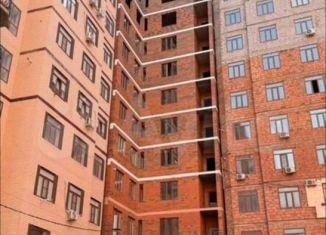 Продается двухкомнатная квартира, 80 м2, Дагестан, улица Перова, 11